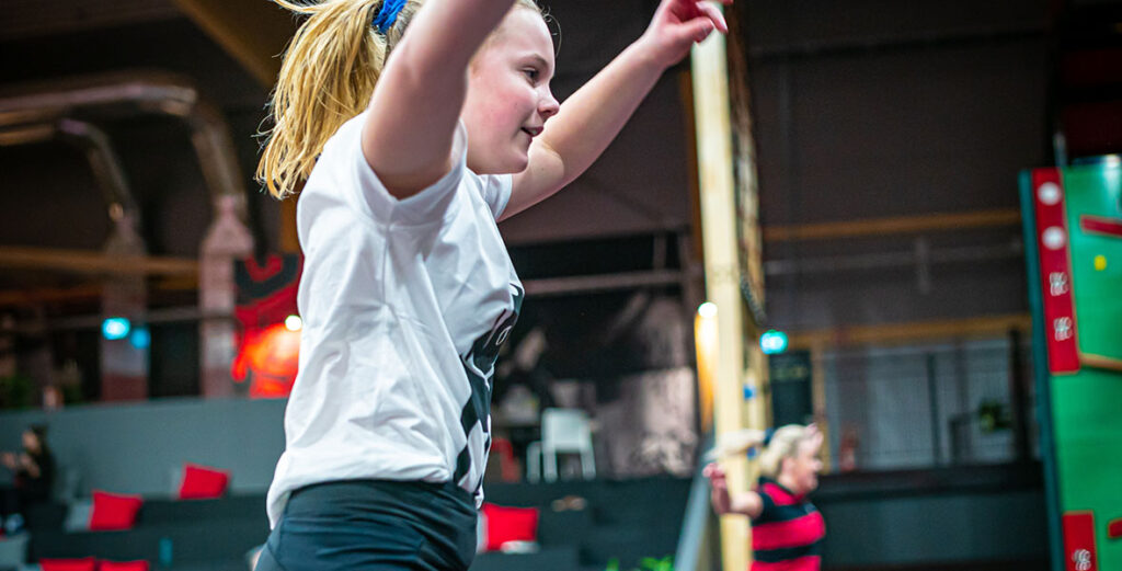 motion på studsmatta